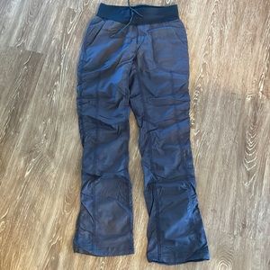 North Face Aphrodite 2.0